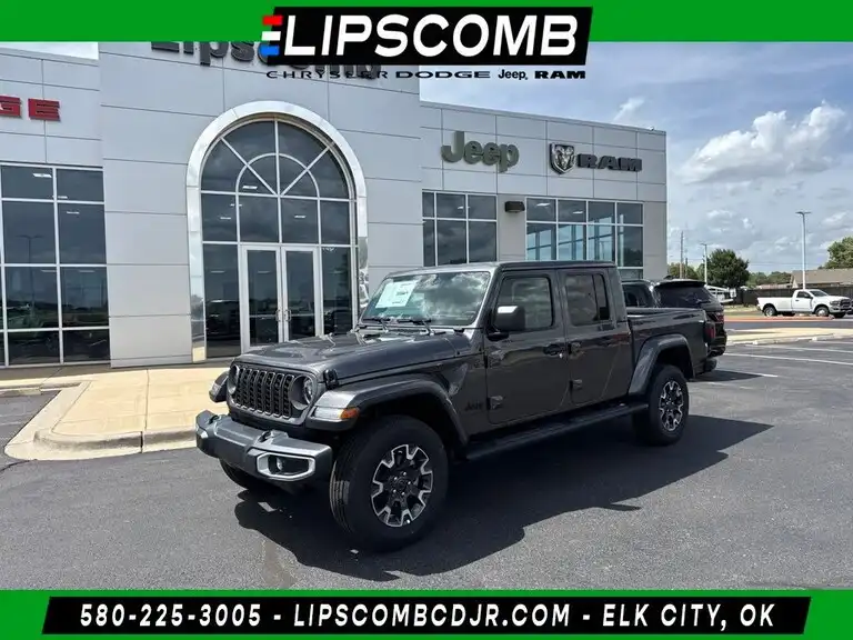2026 Jeep Gladiator Sahara Auto's photo
