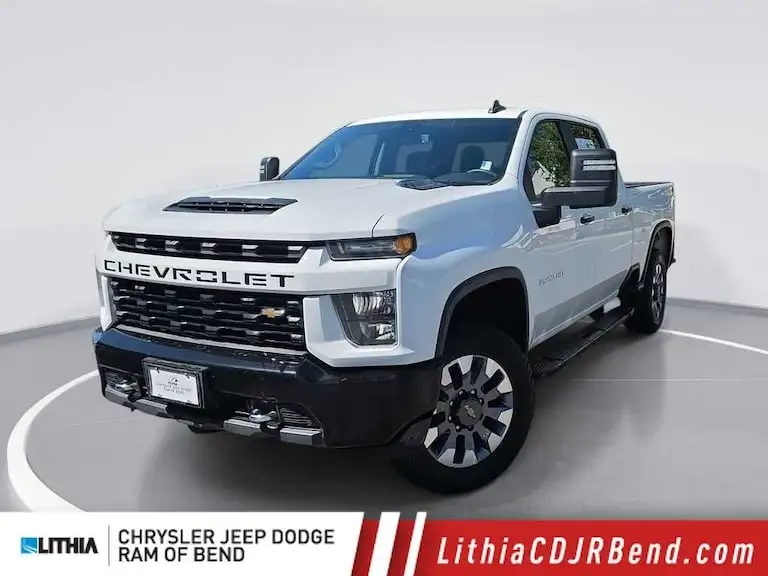 2022 Chevrolet Silverado HD Custom 4WD Crew Cab Standard Box's photo