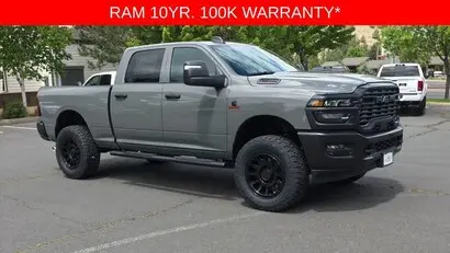 2026 RAM 2500 Tradesman 4WD Crew Cab SWB photo 3