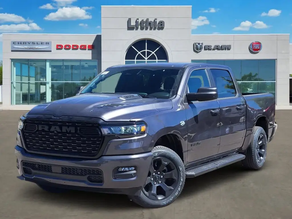 2026 RAM 1500 Express 4x4 Crew Cab 5'7 photo 1