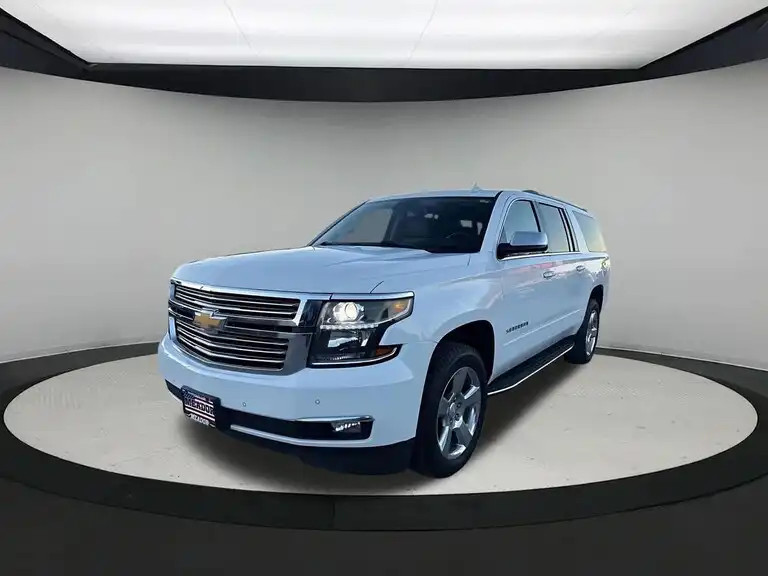 2020 Chevrolet Suburban 2WD 1500 Premier's photo