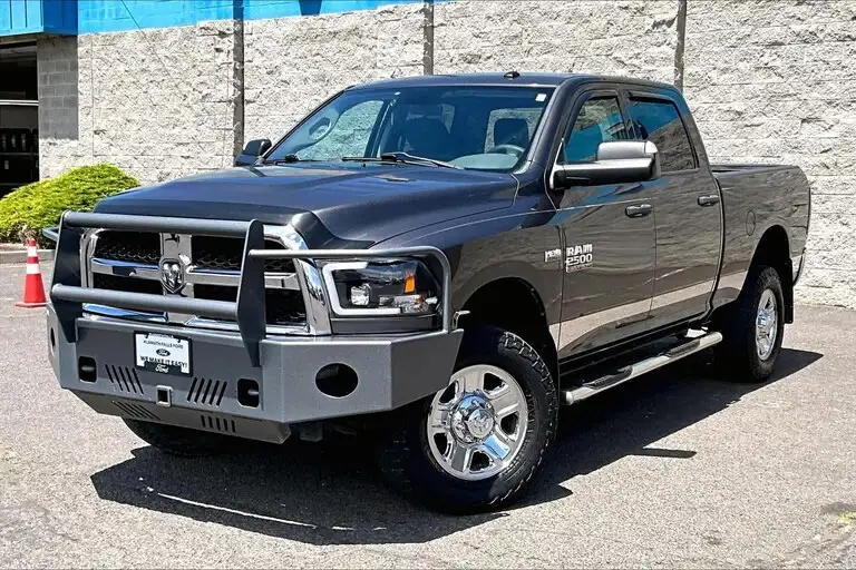 2014 RAM 2500 Tradesman 4X4 Crew Cab SWB's photo