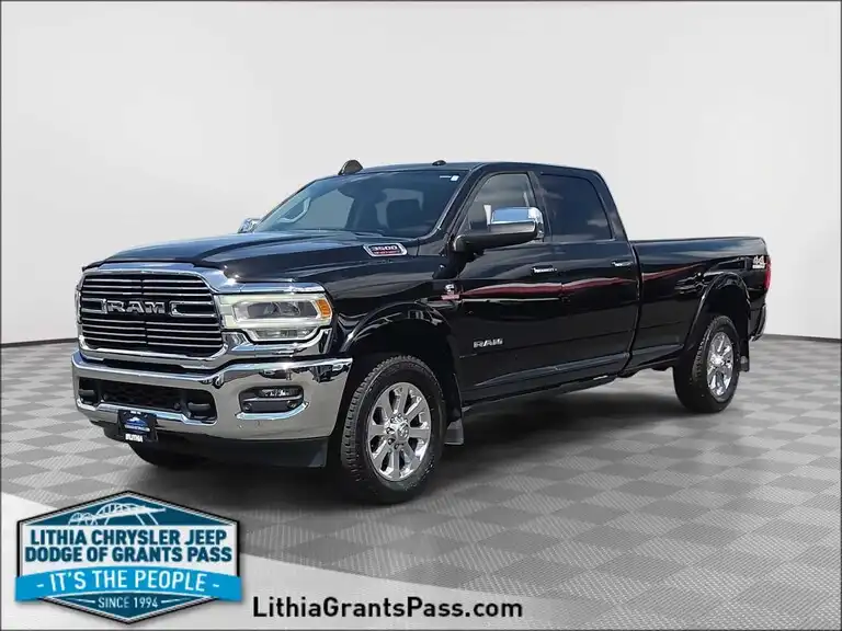 2020 RAM 3500 Laramie 4X4 Crew Cab LWB's photo
