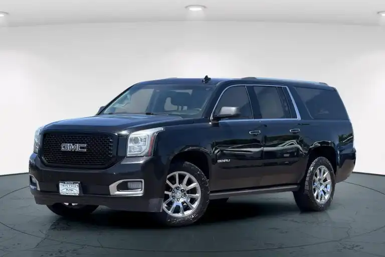 2017 GMC Yukon Denali AWD's photo
