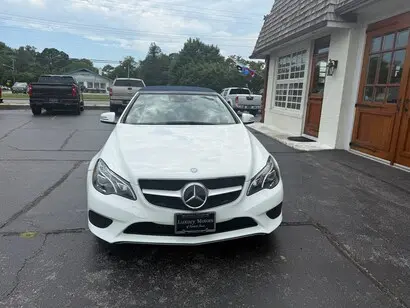 2014 Mercedes-Benz E-Class E350 photo 2