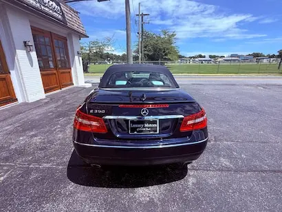 2012 Mercedes-Benz E-Class E350 photo 4