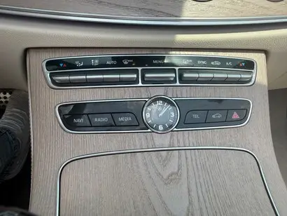 2019 Mercedes-Benz E-Class E450 4MATIC Cabriolet photo 5