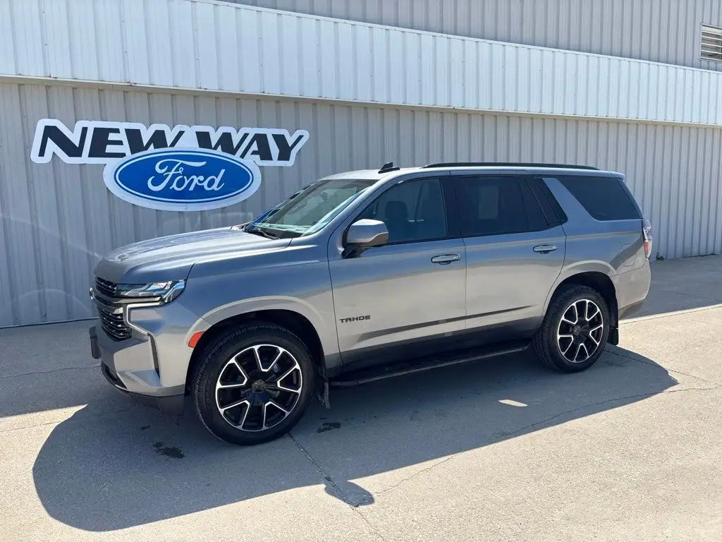2021 Chevrolet Tahoe RST 4WD photo 1