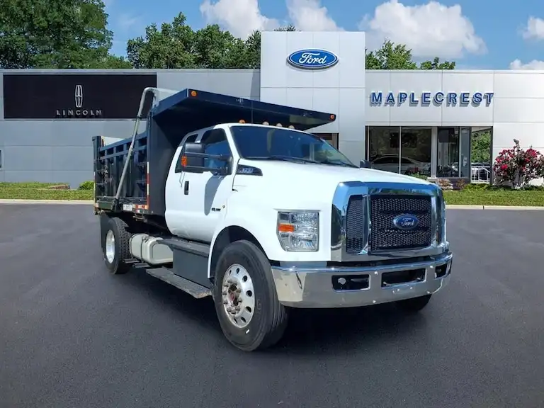 2016 Ford F-650's photo