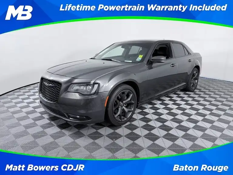 2021 Chrysler 300 S's photo