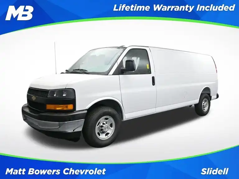 2026 Chevrolet Express 2500 Extended Work Van HD's photo