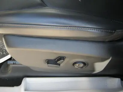 2023 Chrysler Pacifica Touring L photo 4