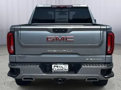 2023 GMC Sierra 4WD Crew Cab Short Box Denali photo 4