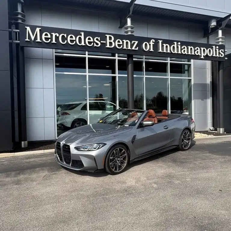 2023 BMW M4 Competition xDrive Convertible's photo