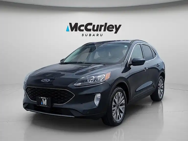 2022 Ford Escape Titanium AWD's photo