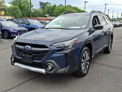 2023 Subaru Outback Limited XT photo 3