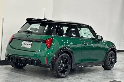 2026 MINI Hardtop Cooper S photo 4