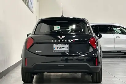 2026 MINI Hardtop Cooper S photo 5