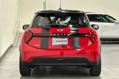 2026 MINI Hardtop undefined photo 5