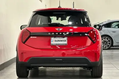 2026 MINI Hardtop Cooper S photo 5