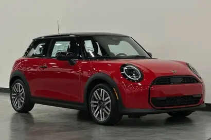 2026 MINI Hardtop undefined photo 2