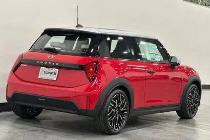 2026 MINI Hardtop Cooper S photo 4