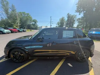 2026 MINI Hardtop Cooper S photo 2