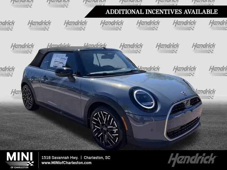 2026 MINI Convertible Cooper S's photo