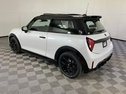 2026 MINI Hardtop Cooper S photo 4