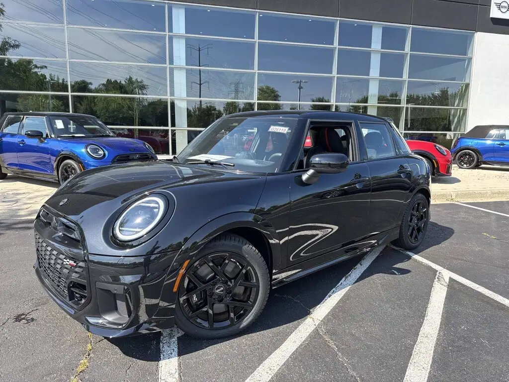 2026 MINI Hardtop Cooper S photo 1