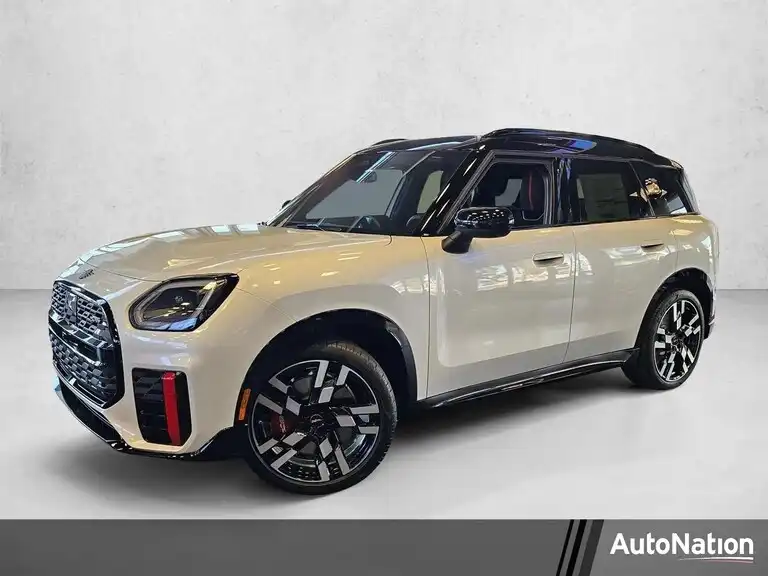 2027 MINI Countryman JCW ALL4's photo