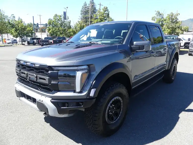 2026 Ford F-150 Raptor 4x4 SuperCrew 5-1/2 Box's photo