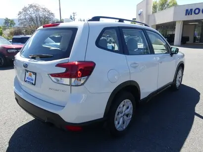 2021 Subaru Forester Base photo 5