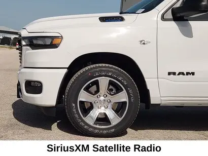 2026 RAM 1500 Express Crew Cab 5'7 photo 5