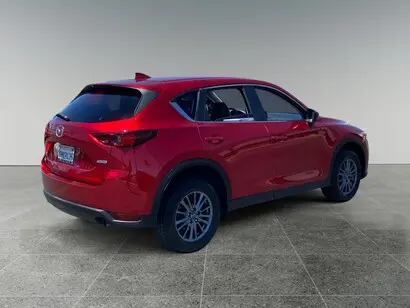 2017 Mazda CX-5 Touring auto photo 5