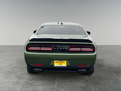 2023 Dodge Challenger SXT Auto photo 4