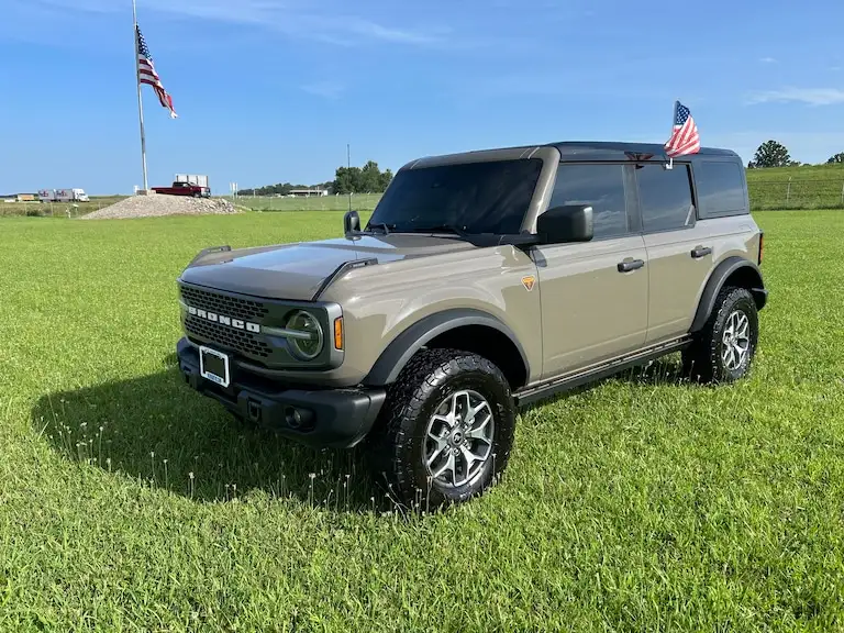 2025 Ford Bronco Badlands 4x4's photo
