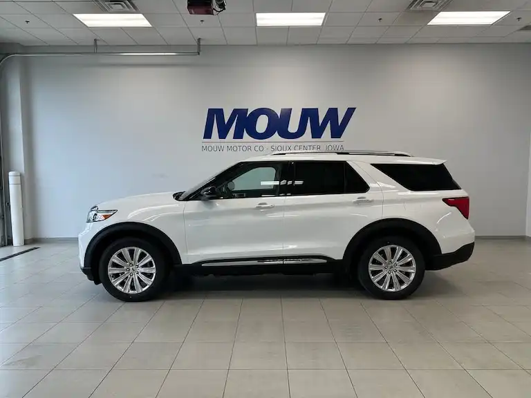 2023 Ford Explorer Limited High Package 4WD's photo
