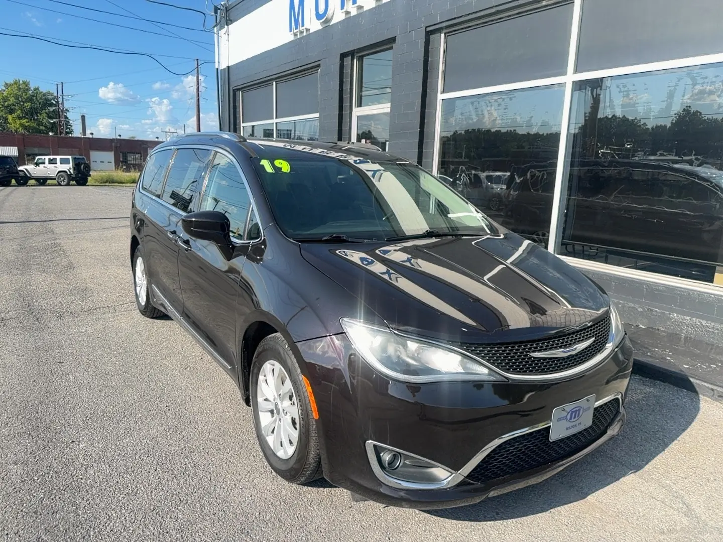 Vehicle Image 1