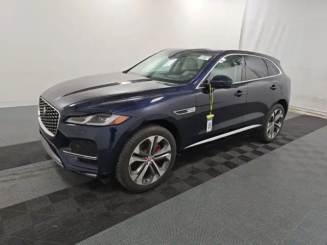 2022 Jaguar F-PACE P250 S's photo