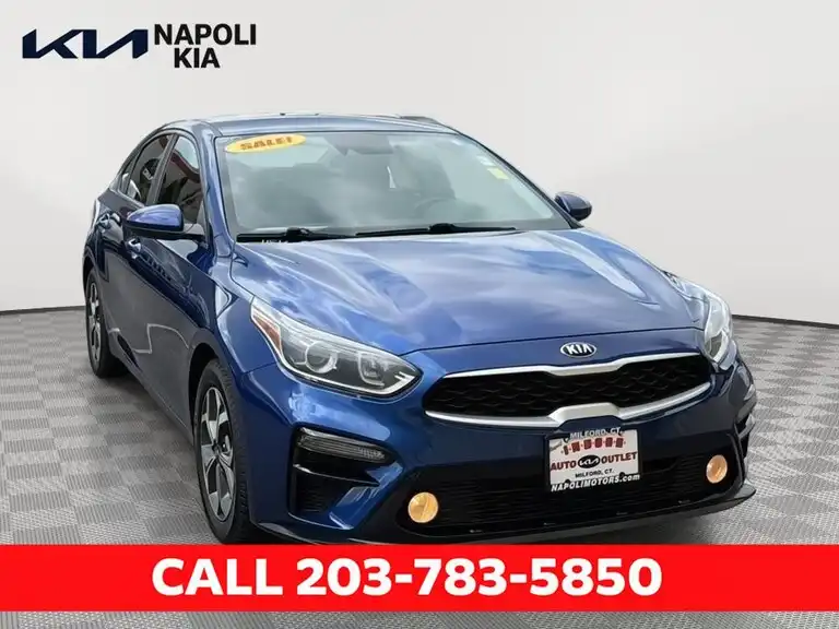 2020 Kia Forte LXS Auto's photo