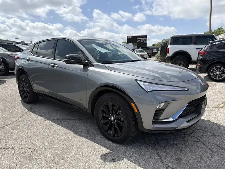 2025 Buick Envista Sport Touring's photo