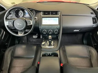 2020 Jaguar E-PACE P250 photo 3