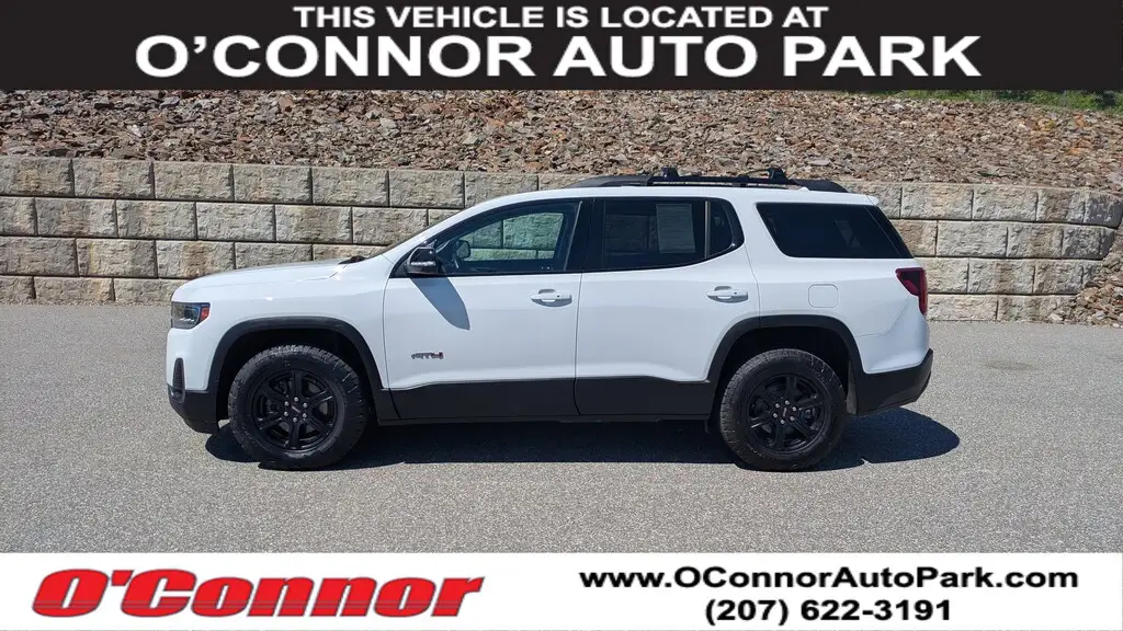 2023 GMC Acadia AT4 AWD photo 1