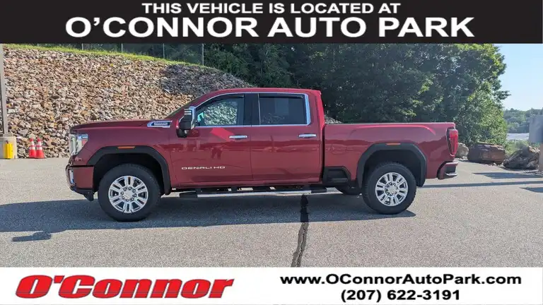 2020 GMC Sierra 4WD Crew Cab Standard Box Denali's photo