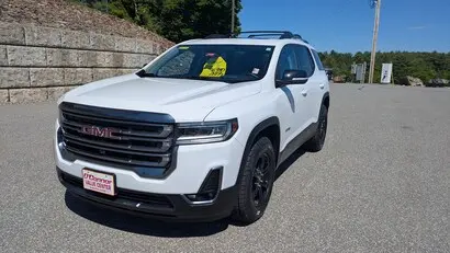 2023 GMC Acadia AT4 AWD photo 2
