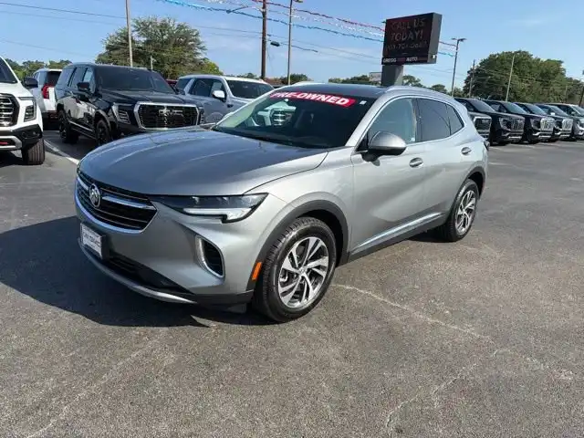2023 Buick Envision Essence FWD's photo