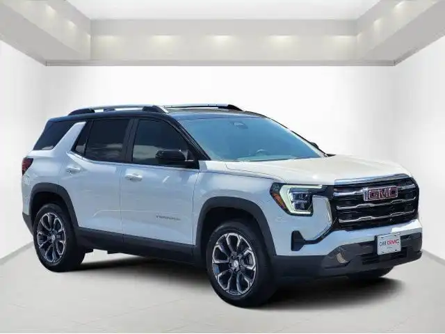2027 GMC Terrain Elevation FWD's photo