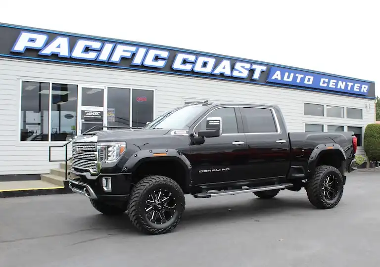 2022 GMC Sierra Denali 4WD Crew Cab Standard Box SRW's photo