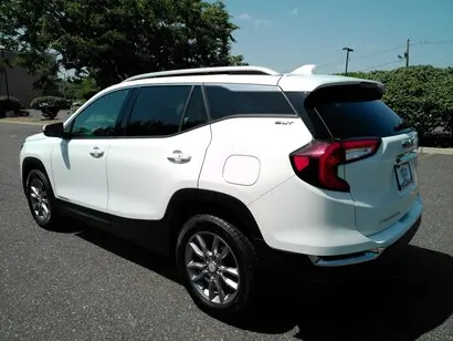 2022 GMC Terrain SLT AWD photo 5